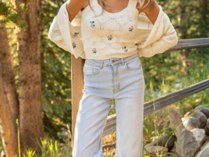 Kaitlyn Flower Embroidered Tank Top