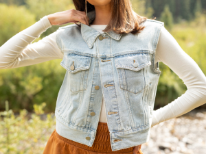 Hollie Cropped Denim Vest