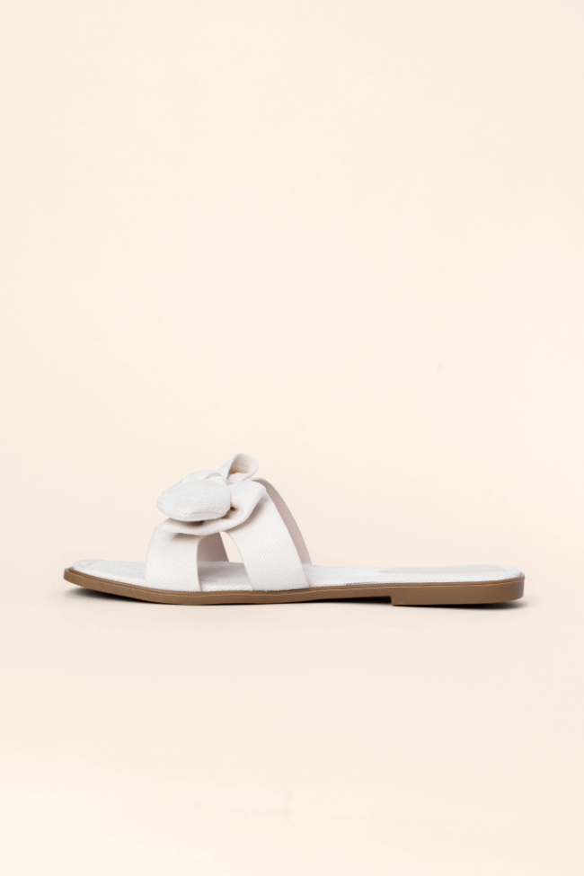Reagan Ivory Bow Sandals FINAL SALE - Image 4