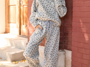 Jolie Grey Floral Sweatpants Amber Massey X Pink Lily